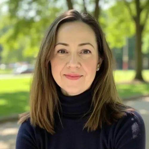 Andrea Everett portrait